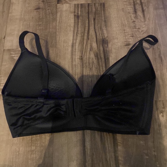 Barely worn La Senza Bra - Picture 2 of 6